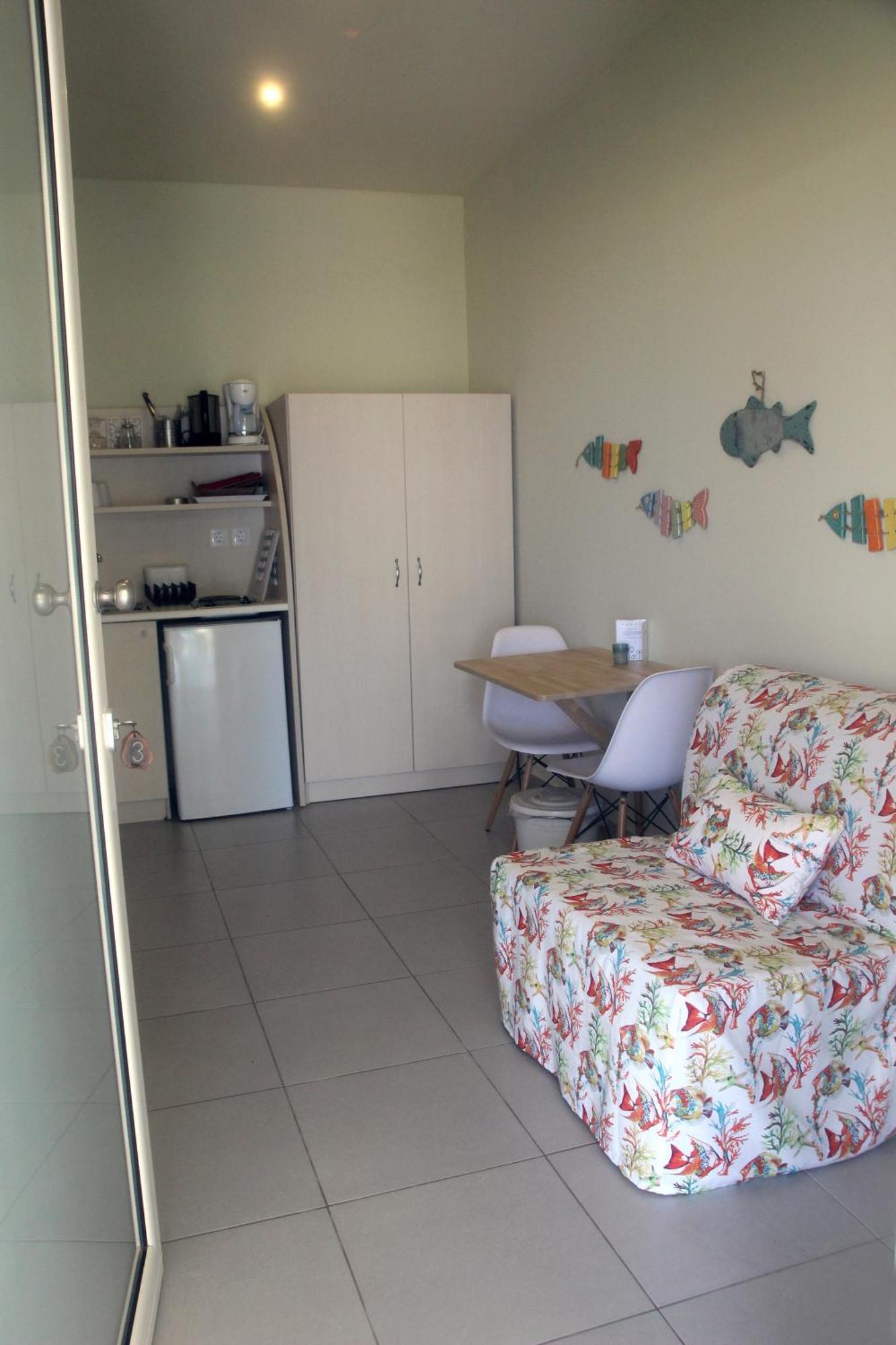 Effi Apartments Platanés Oda fotoğraf