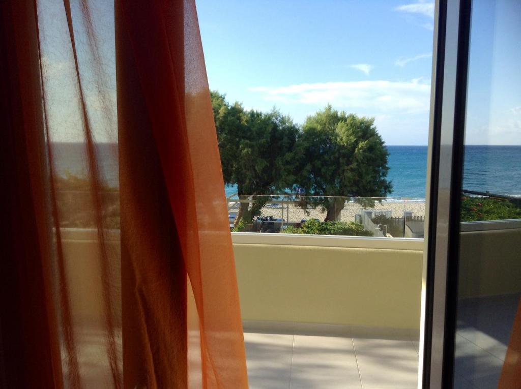 Effi Apartments Platanés Oda fotoğraf
